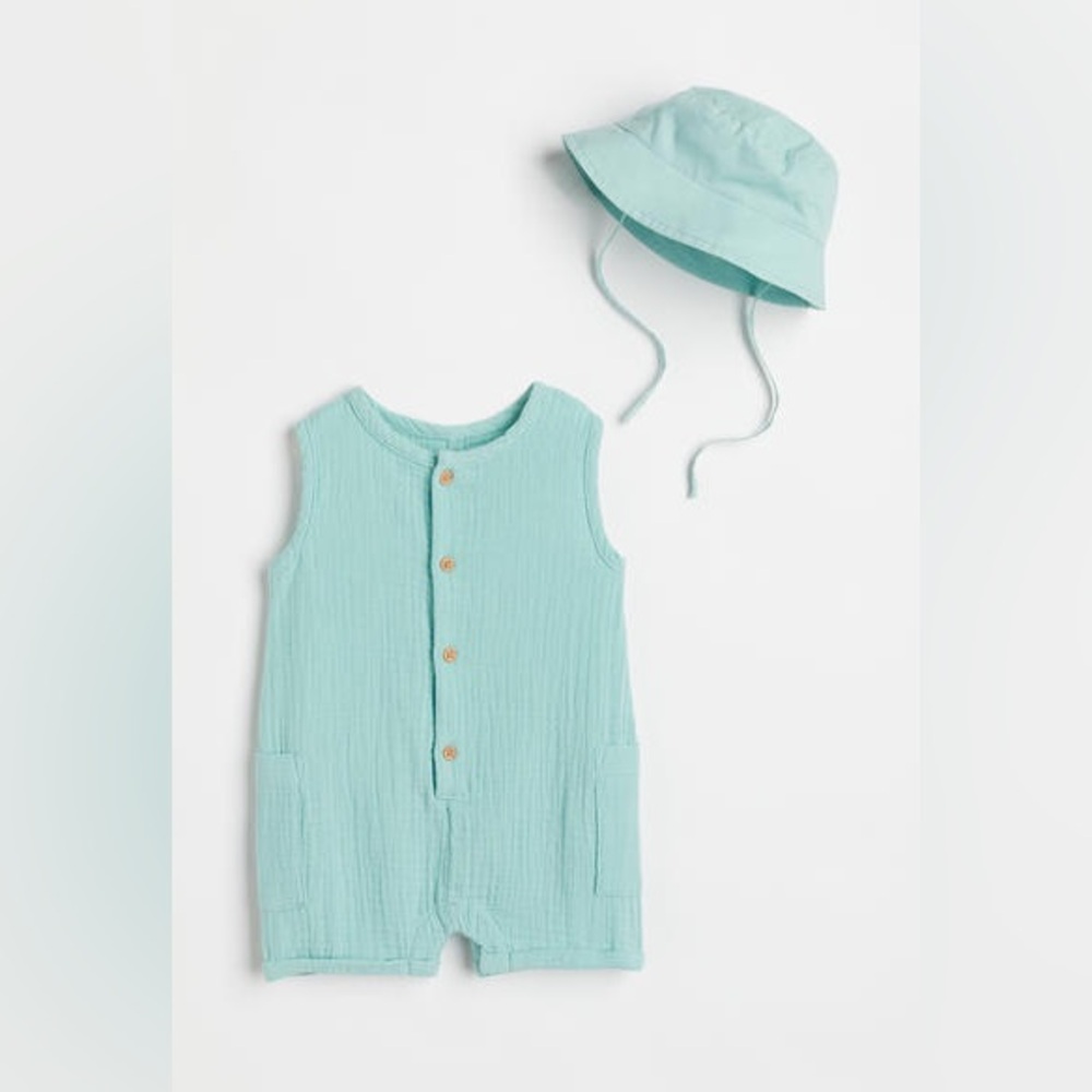 H&M Cotton Gauze One Piece Romper Hat 18 MO